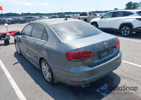 2014 Volkswagen Jetta Gli z USA, uszkodzony, nr VIN 3VW5T7AJ6EM201416